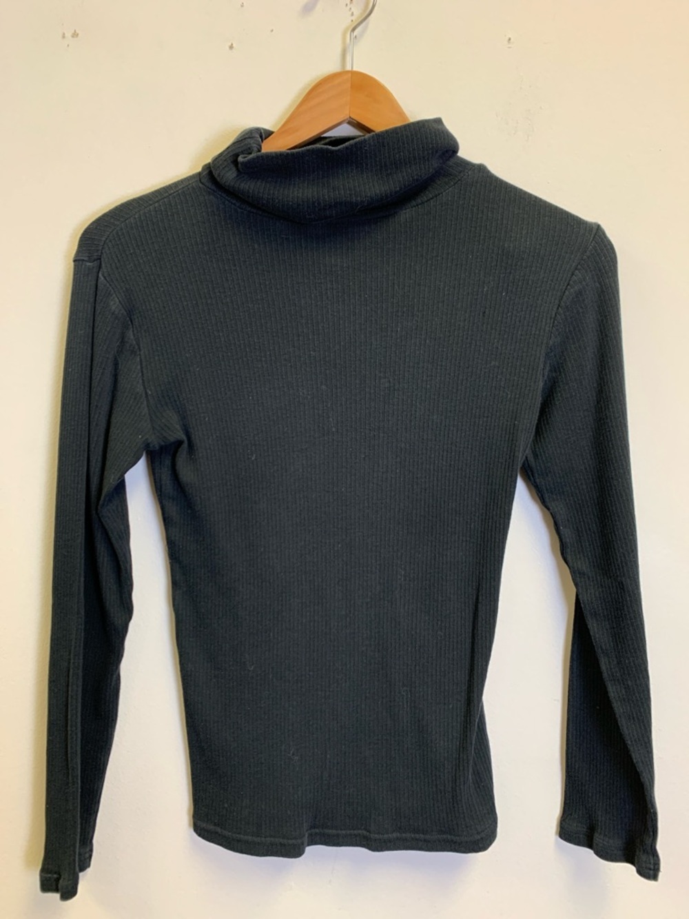 Derek Heart Black Ribbed Long Sleeve Turtleneck Tee